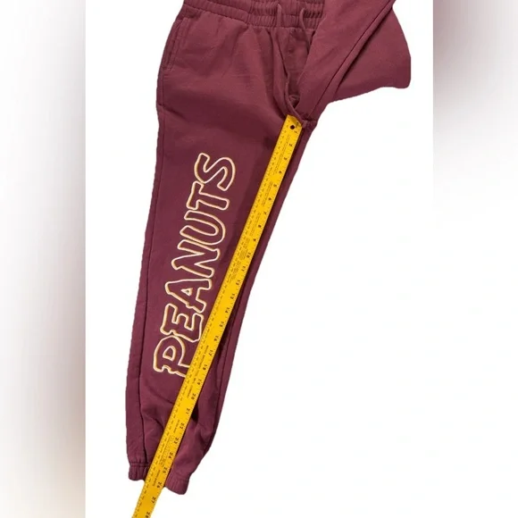 Peanuts Snoopy Sweatpants Women's Small Burgundy Joggers Lounge Pants Cartoon - Picture 2 of 5